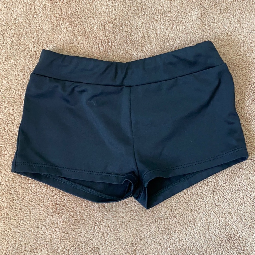 Freestyle by Danskin Gym Shorts, 6/6X